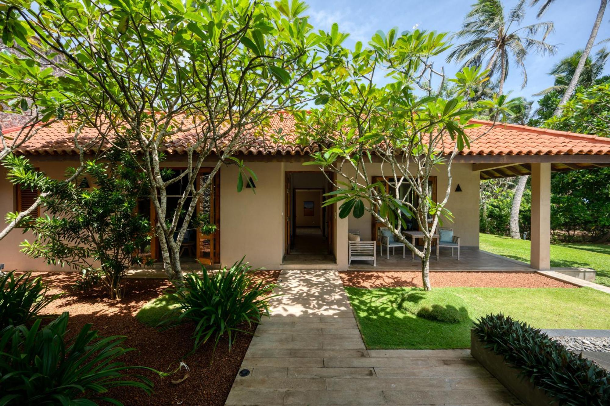 Kirana - A Santani Villa Бентота Екстериор снимка